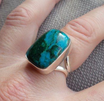 Zilveren ring gezet met Malachiet in Chrysocolla 17.3 mm